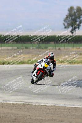 media/May-25-2025-Lets Ride (Sun) [[0ff033e448]]/C Group/1140am (Grapevine)/
